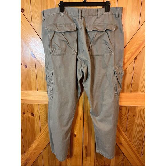 Wrangler Jeans Co Men's Cargo Pants Khaki 40x30 Flat Front Straight Leg (1766) - Picture 3 of 5